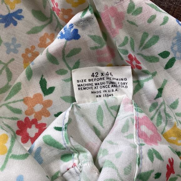 Fruit of the Loom Muslin Pillowcases - Picture 3 of 5